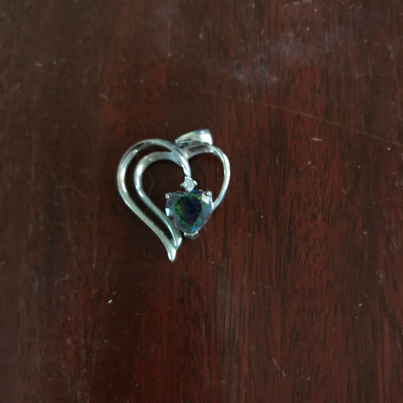 TOPAZ HEART NECKLACE - Picture 2 of 3